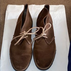 Clarks dessert boots